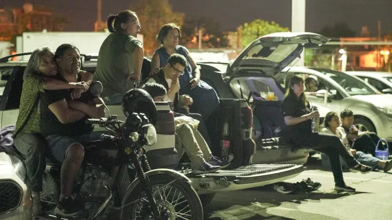 El Autocine en el CCM reunió a familias con cine y música