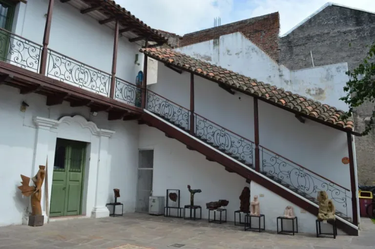 El Museo de la Ciudad recibió la novela gráfica sobre Güemes