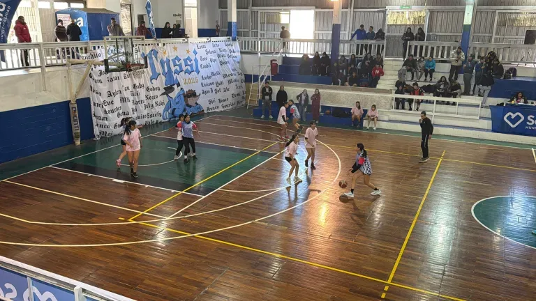 Finales de básquet de Ecos de Juventud 2026 en la zona este