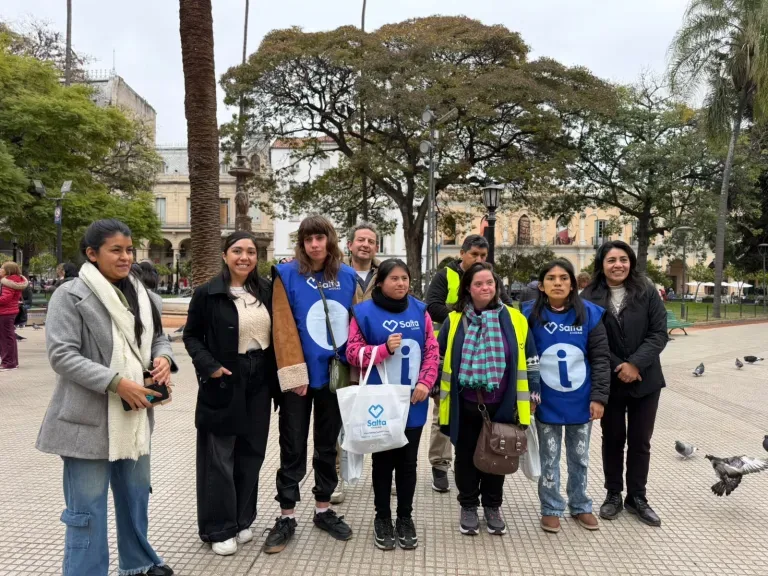 Incorporan jóvenes con discapacidad a la brigada turística local