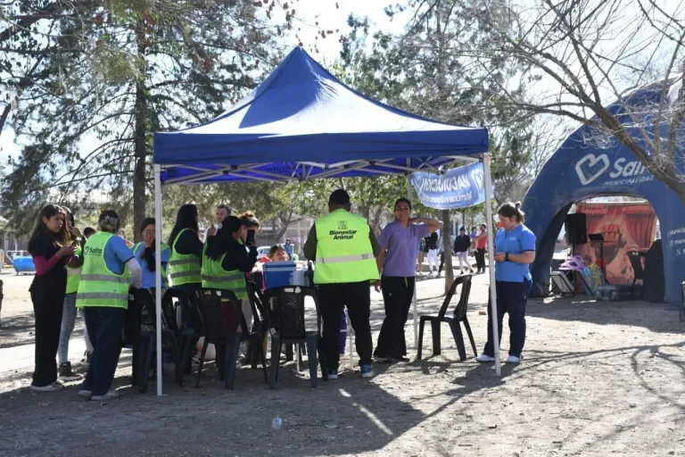 Llegan nuevos servicios del programa Cerca Tuyo a barrio Lamadrid