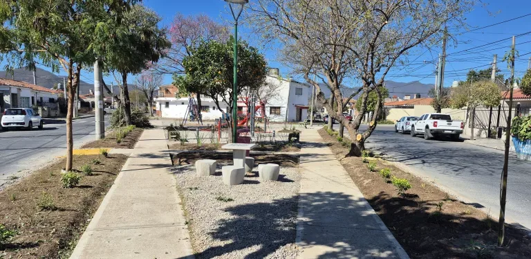 Mejoras en la plazoleta de Villa Cristina para los vecinos