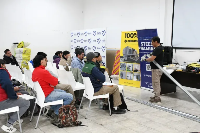 Nuevo programa de capacitación en construcción en seco