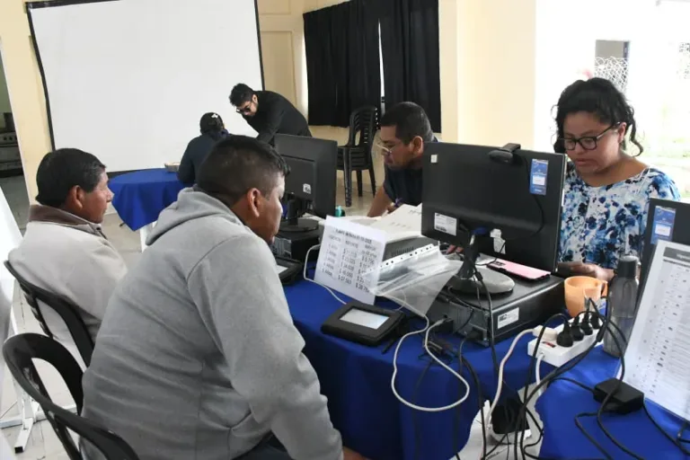 Servicio de Licencias en distintos sectores de la ciudad esta semana