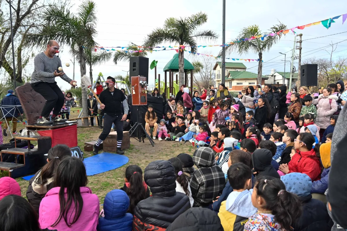 Actividades recreativas en plazas de Tigre durante las vacaciones de invierno