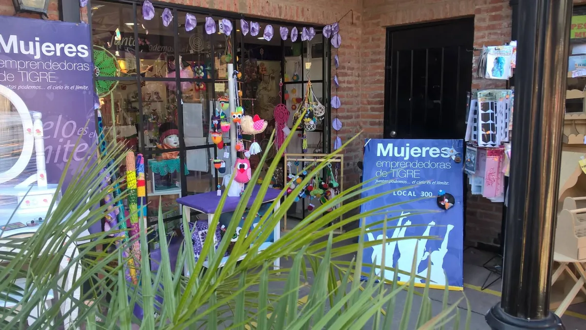 Artesanas de Tigre pueden vender en el Puerto de Frutos