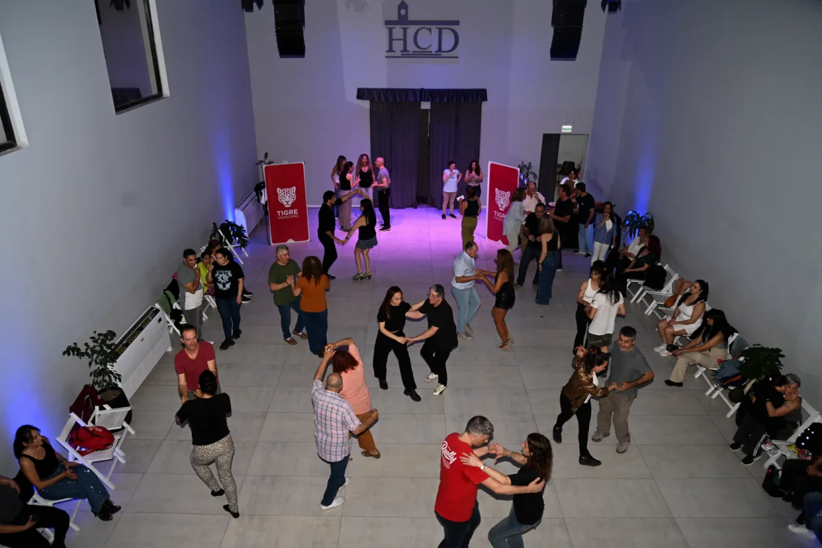 Clases de salsa y bachata en Tigre para disfrutar en comunidad
