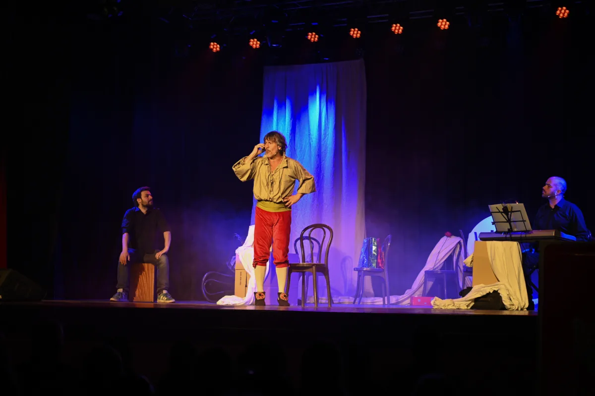 Espectáculo gratuito de música melódica en Tigre