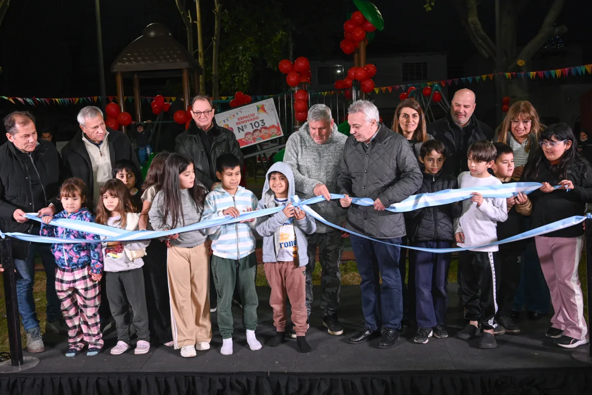 Inauguración de la Plazoleta 'Gabriela Pelozo' en Don Torcuato