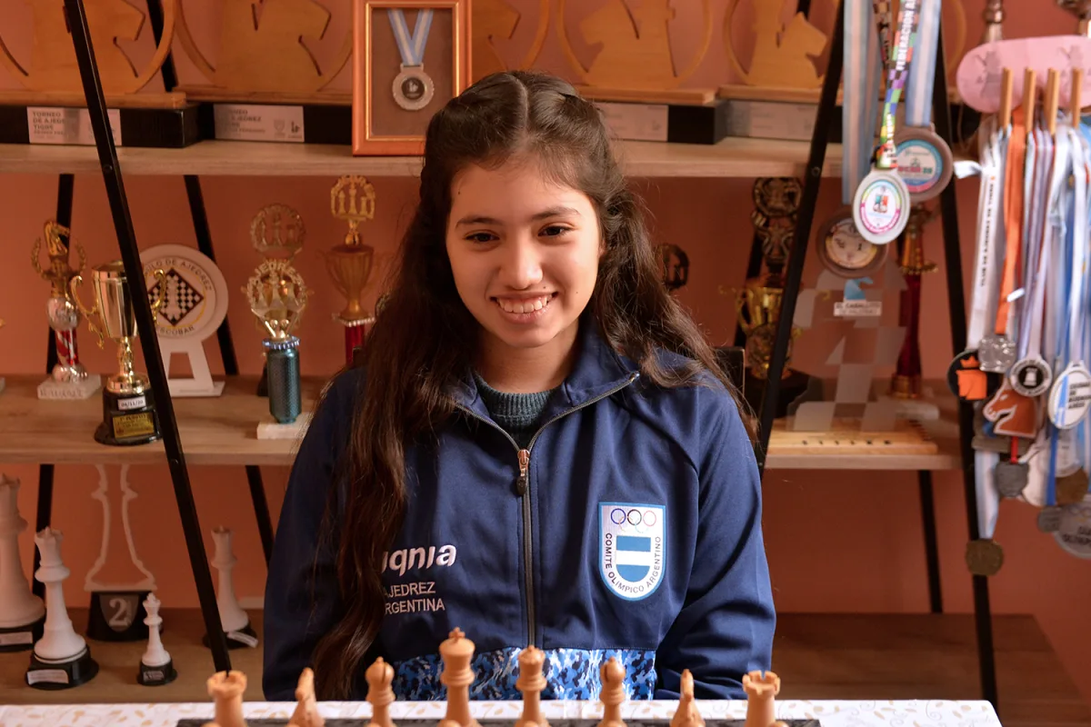 Mia Álvarez, la joven ajedrecista que brilla en Tigre