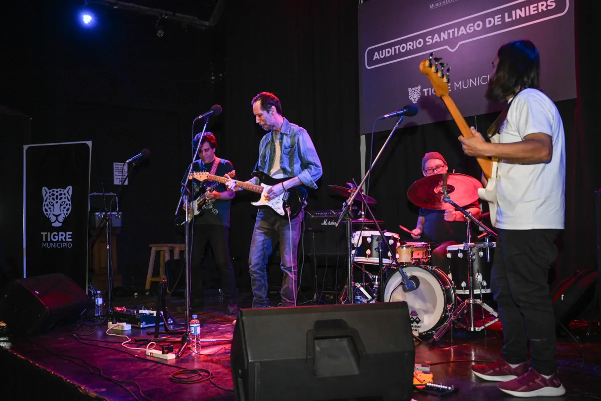 Música en vivo: Chris Colaneri y Los Trogloditas en Tigre