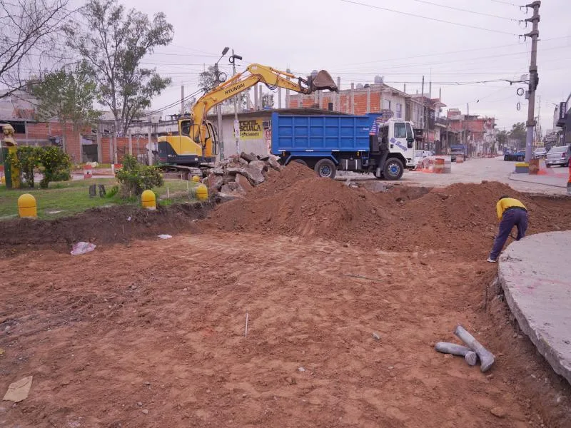 Avanza la reconstrucción de la calle Homero en Albertina