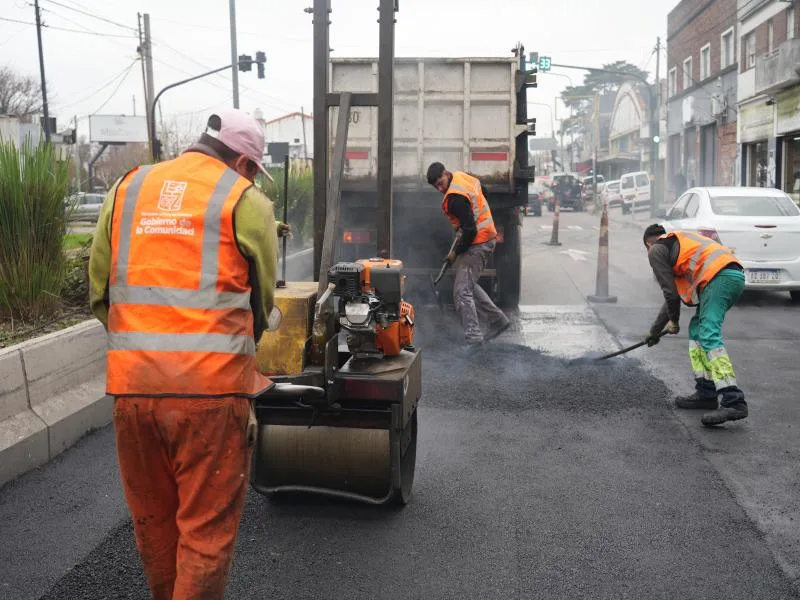 Finalizó la reparación de las avenidas Alsina y Almirante Brown