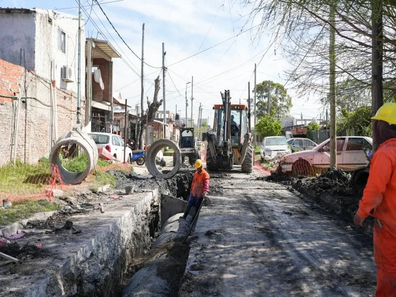 Mejoras en infraestructura del Barrio El Paredón de Lomas de Zamora
