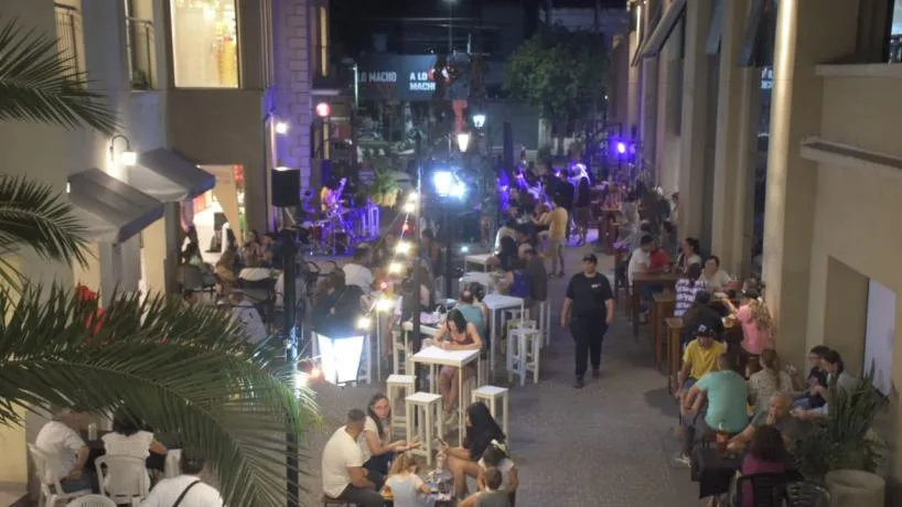 Celebración de la primavera en el Mercado Municipal de Tafí Viejo
