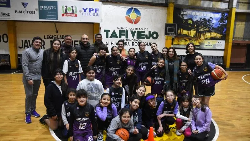Celebración por el avance del básquet femenino en Tafí Viejo