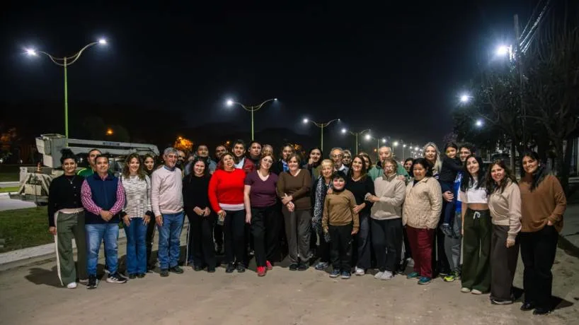 Mejoras en iluminación para Lomas de Tafí con nuevas luminarias