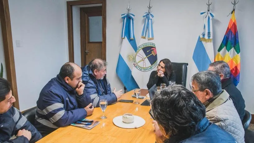 Reunión por seguridad en los espacios ferroviarios de Tafí Viejo