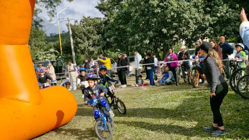 Tafí Viejo presentó el torneo de Mini Bikers para jóvenes ciclistas