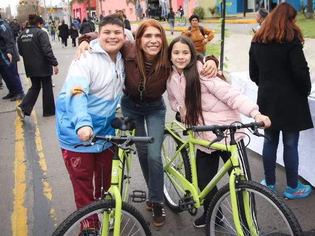 Más de 4500 bicicletas para estudiantes de Avellaneda
