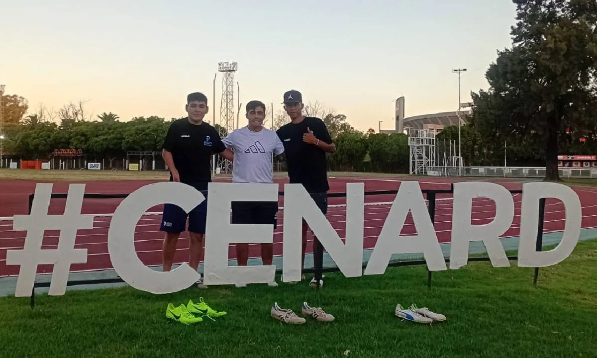 Atletas de Pocito se concentran en el CENARD para mejorar marcas