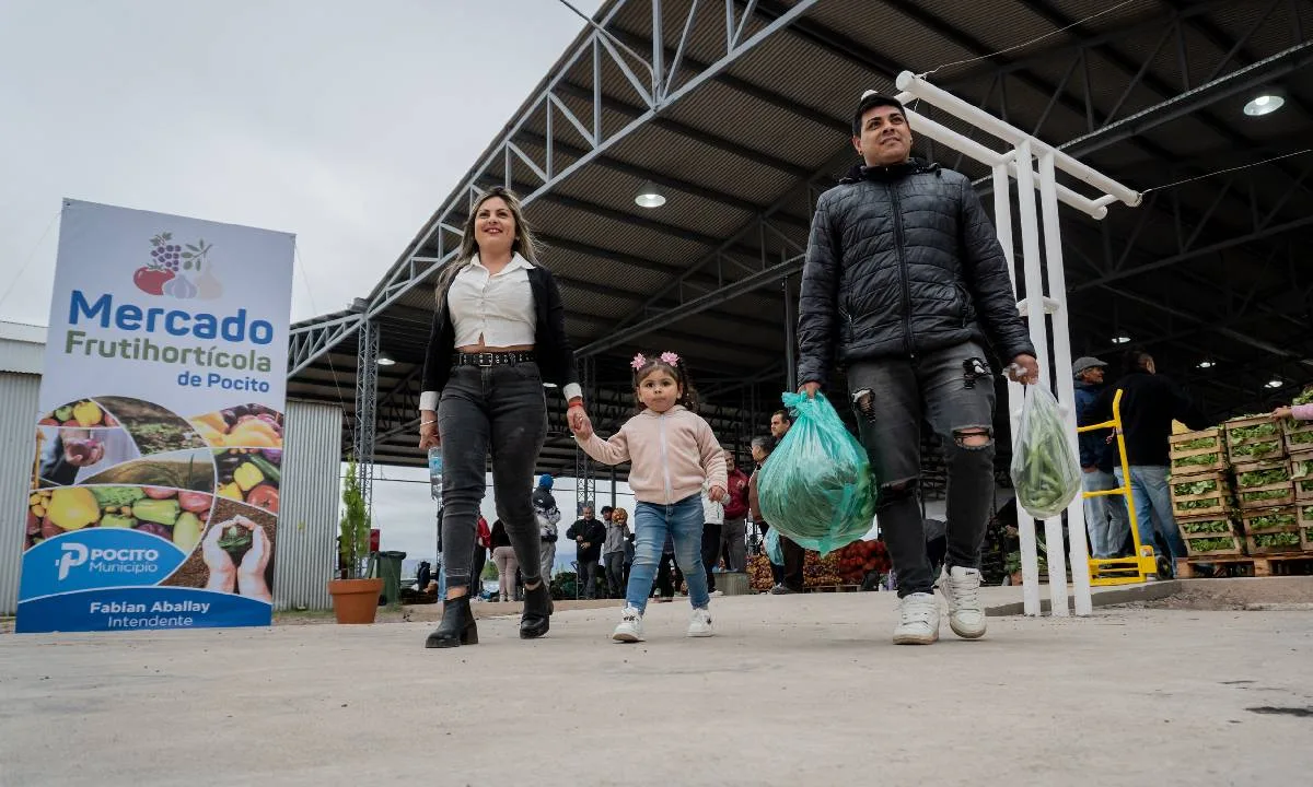 Feria de emprendedores y shows en el Mercado por el Día de la Madre
