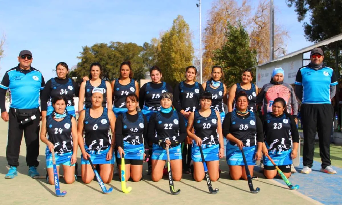 Las Mamis Hockey de Pocito lograron una victoria importante