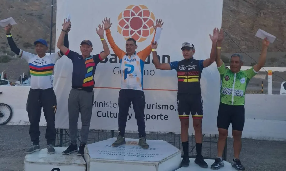 Pitufo Castro, líder del Torneo de Invierno tras su cuarta victoria