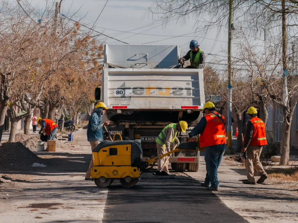 Rawson avanzó en el plan de pavimentación con $2.500 millones