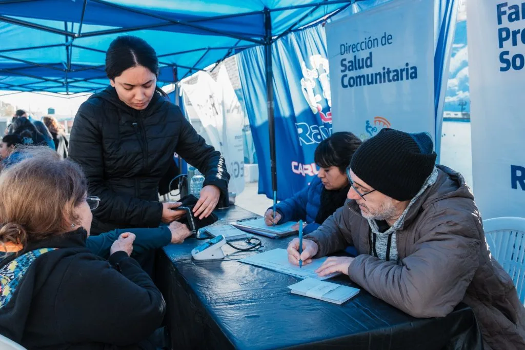 Servicios y actividades para la comunidad en Villa Hipódromo