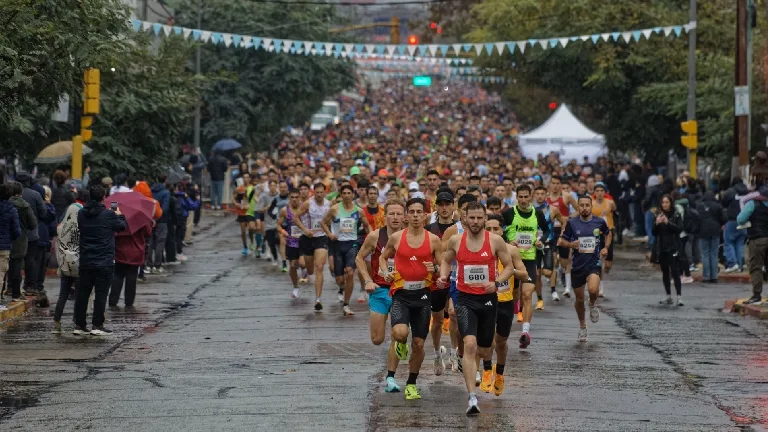 Berazategui celebró la 37° Prueba Atlética 10K con gran participación