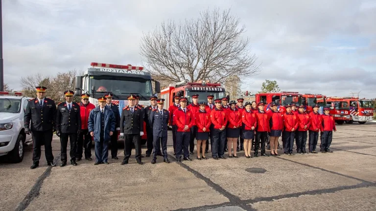 Berazategui honró a los bomberos caídos y reafirmó su compromiso