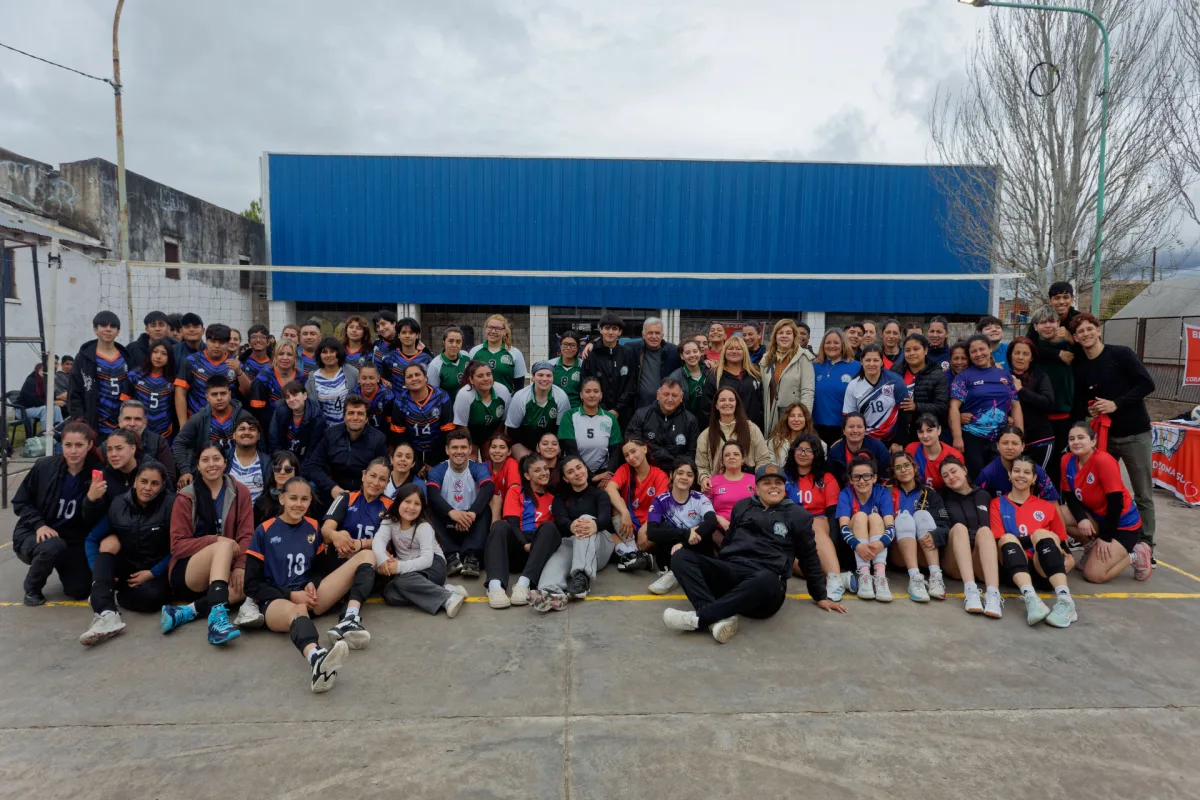 La Copa Solidaria de Vóley reunió a la comunidad en Berazategui