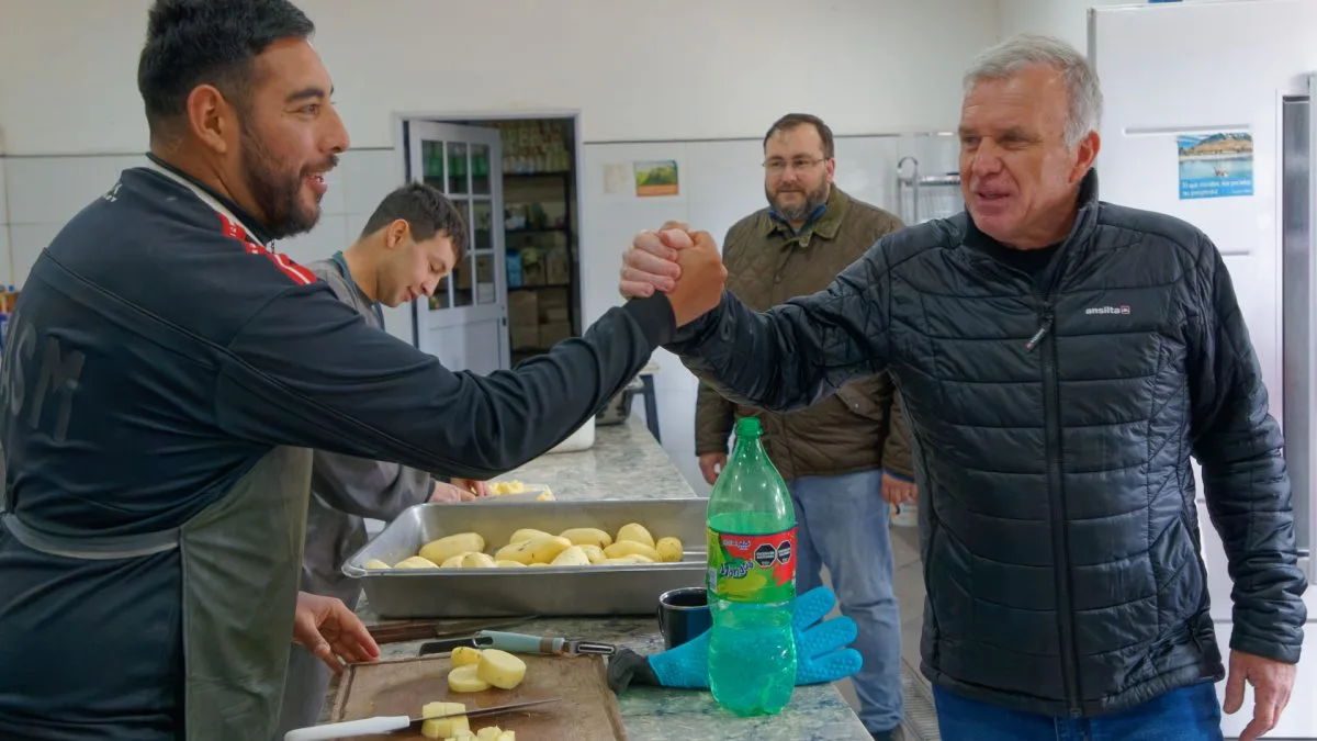 La Fundación Reto a la Vida recibió la visita del intendente Balor