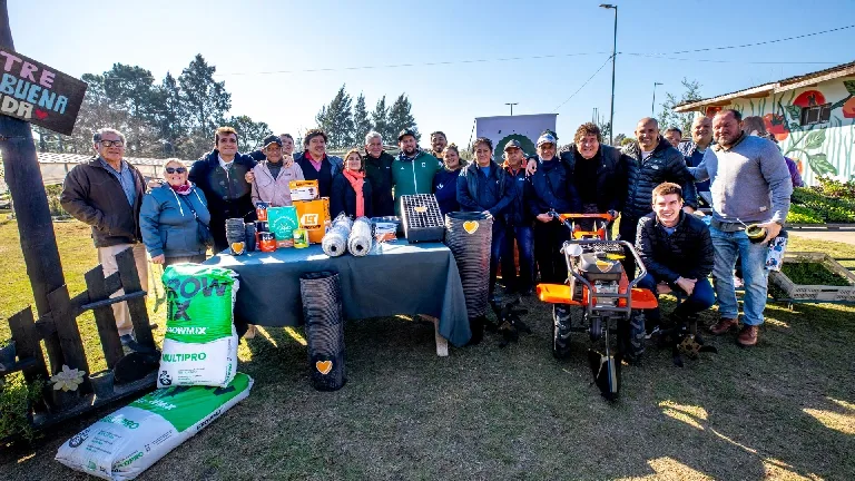 Nuevas herramientas para la Huerta de Bera en Berazategui