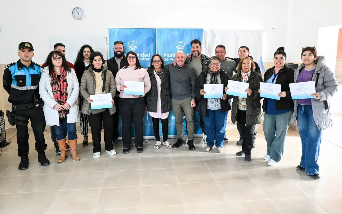 Capacitación en RCP y DEA para vecinos de Barrio Solana
