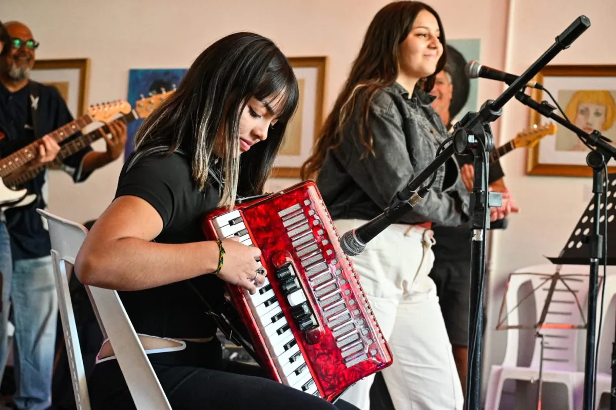 Nuevos artistas se presentan en el ciclo Músicos Emergentes