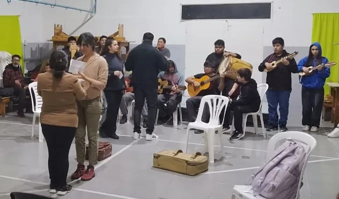 Presentan la acción poética 'Entramadas' en San Miguel