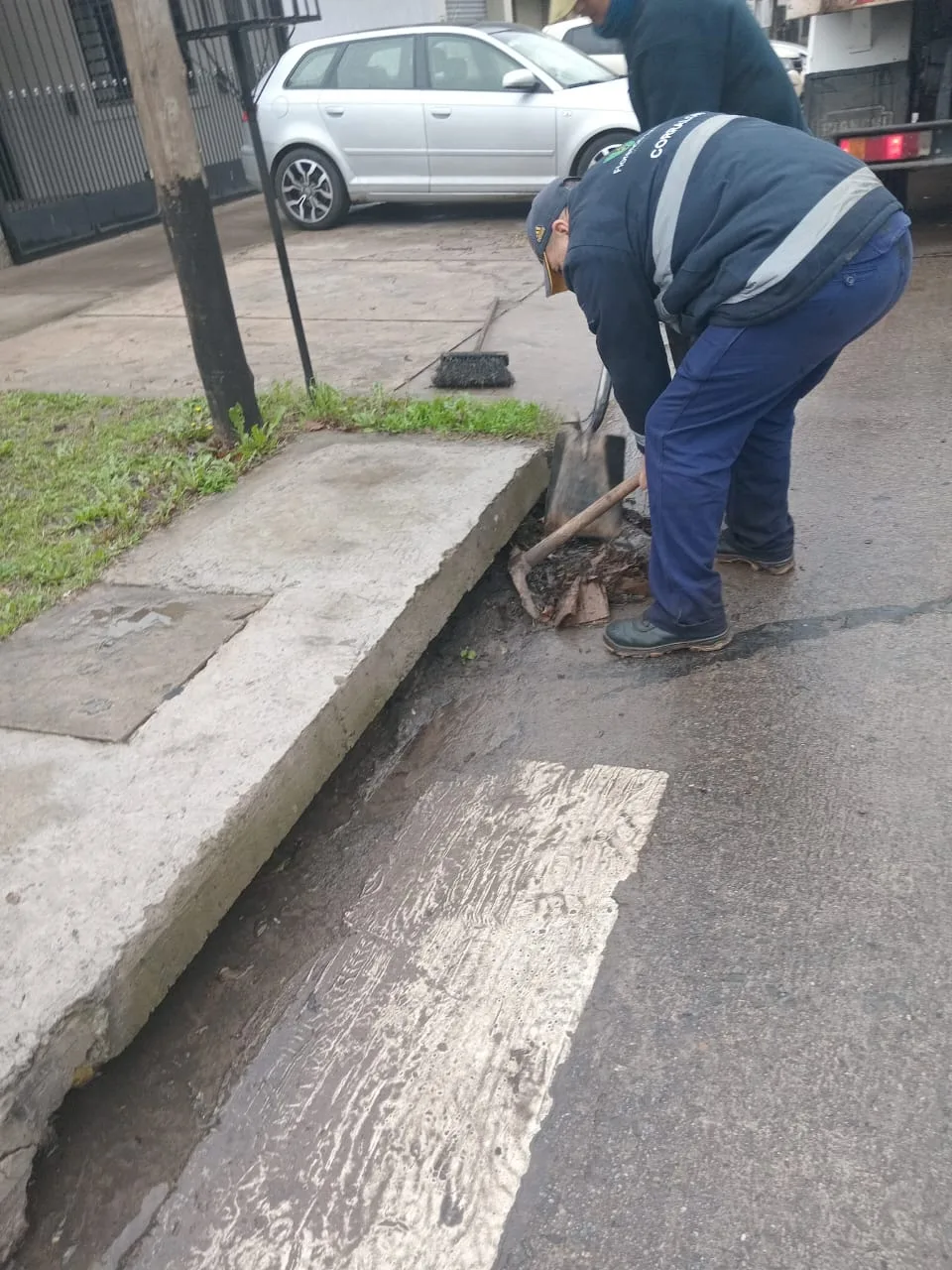 Avanzan tareas de saneamiento hidráulico en distintas zonas