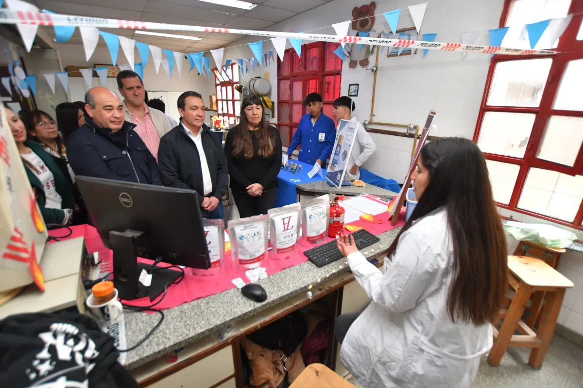 Estudiantes presentaron proyectos innovadores en la Expo Técnica Nº3