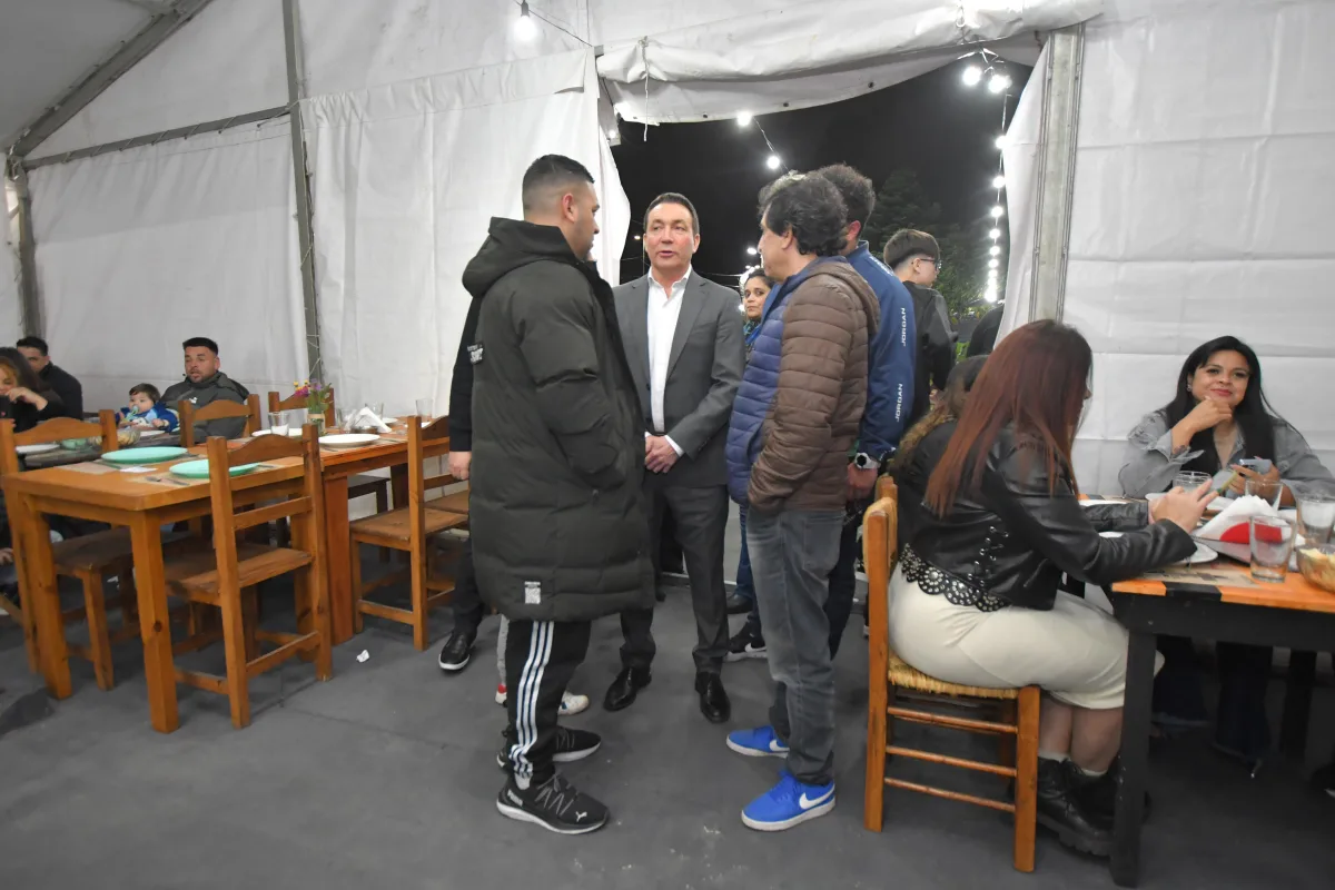 Inauguraron la parrilla 'Los Agüero' en Florencio Varela