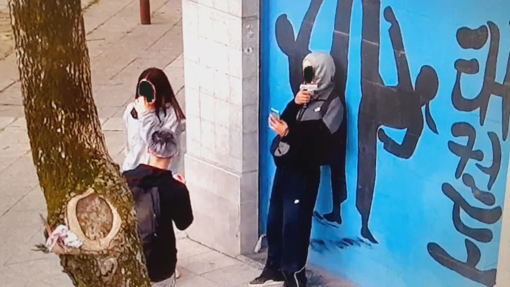 La Policía detiene a jóvenes con arma en el centro de la ciudad