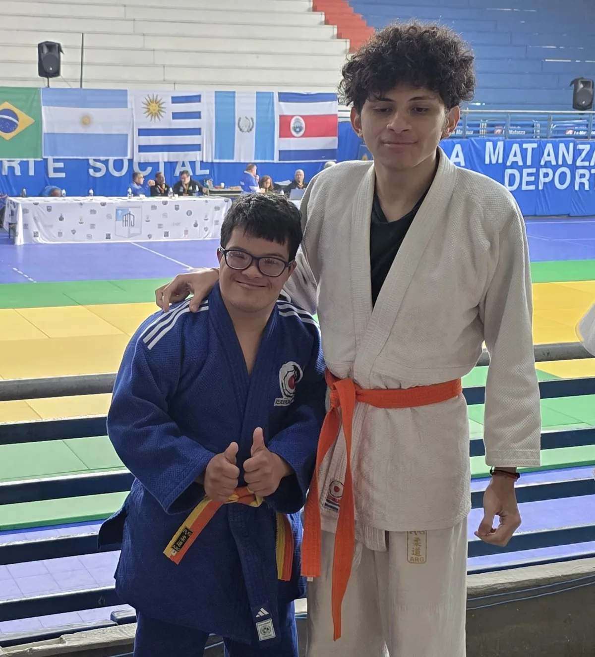 Mateo Esquivel y Bruno Cardozo brillaron en el Open Internacional