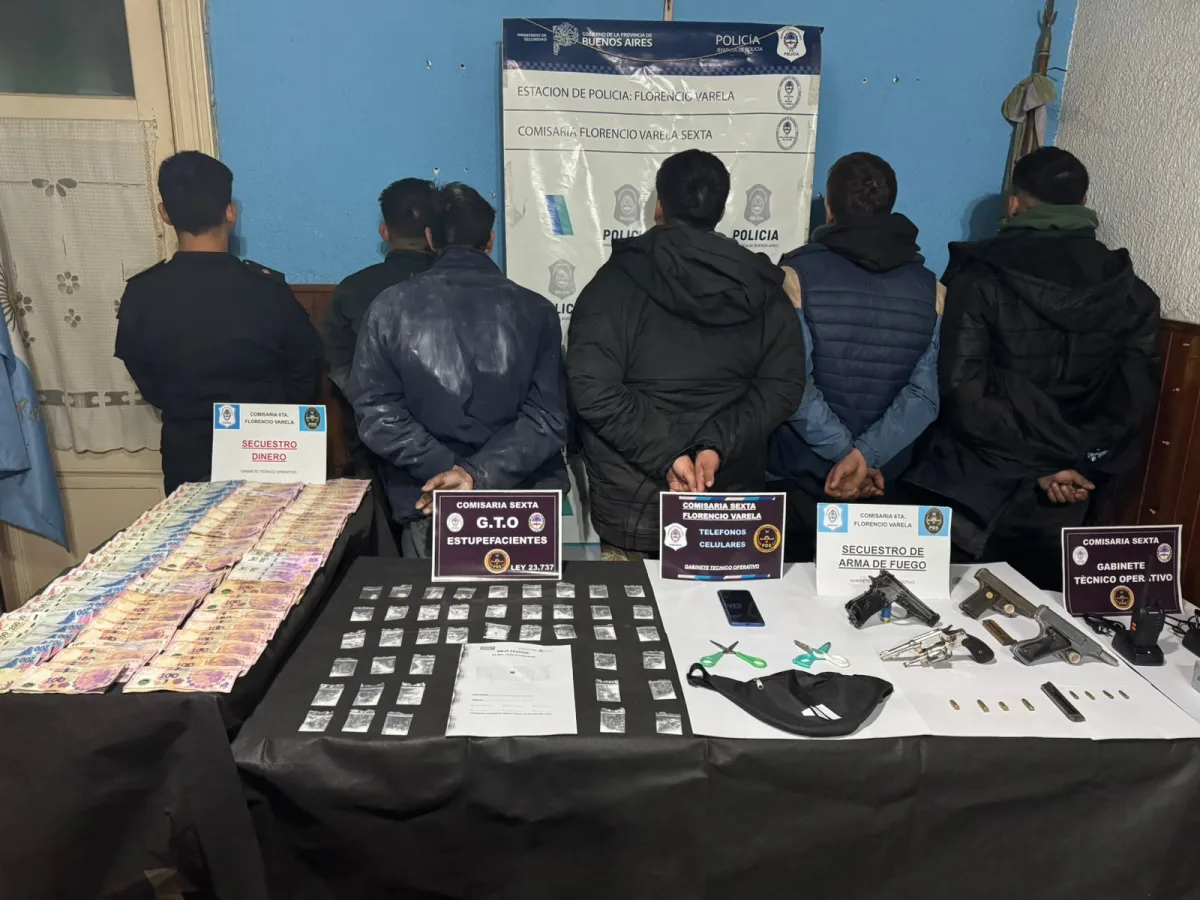 Operativo policial detuvo a cinco personas por narcomenudeo