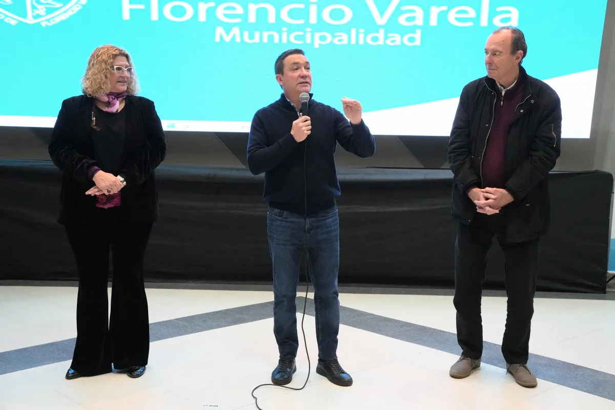 Revinculan a 1800 estudiantes en Florencio Varela