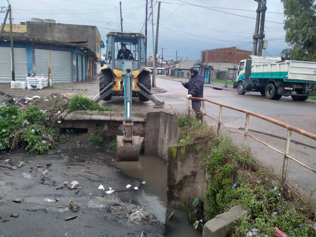 Trabajos de limpieza y reparación tras las lluvias en Varela