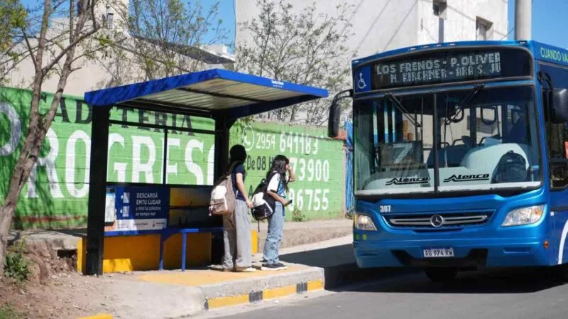 Cambios en servicios municipales por el feriado del 15 de junio