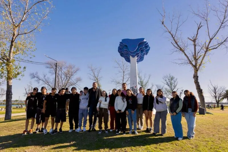 Estudiantes de La Humada recorrieron Santa Rosa en busca de memoria
