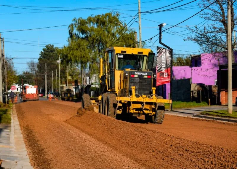Pavimentación y bacheo en Santa Rosa: mejoras en calles y seguridad vial