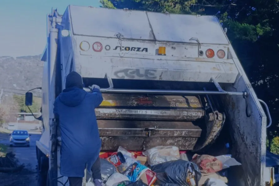 Agradecimiento a los recolectores de residuos en Potrero de los Funes